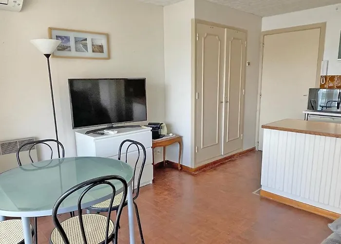 Apartment Palais De La *